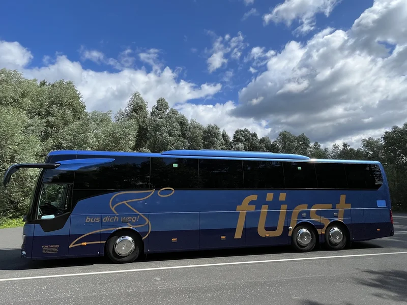 Reisebus mit 48 Sitzplätzen / Bild 3